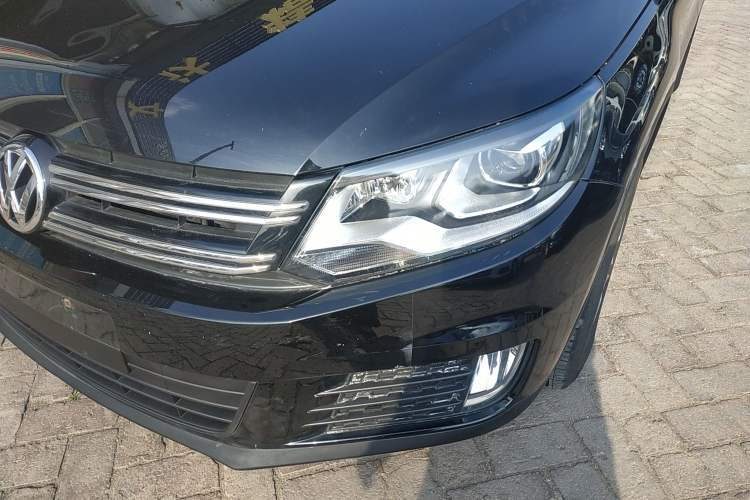 Used Volkswagen Tiguan 2015 1.8TSI Automatic Two-Wheel Drive Trend Edition Left Front Headlight