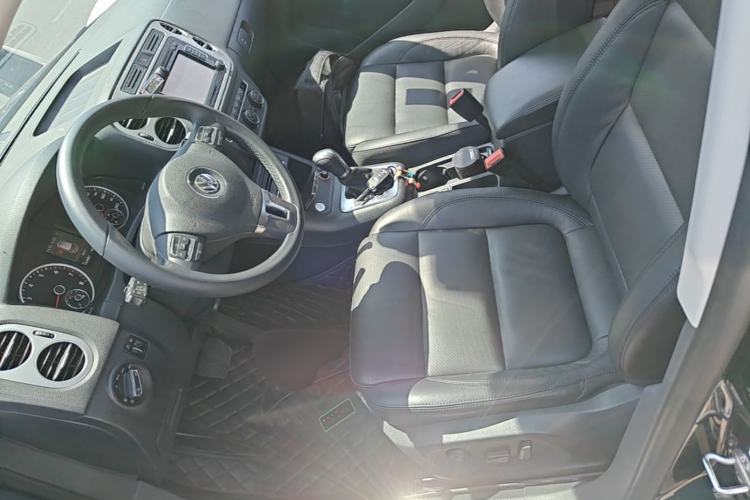 Used Volkswagen Tiguan 2015 1.8TSI Automatic Two-Wheel Drive Luxury Model Left Front Seat