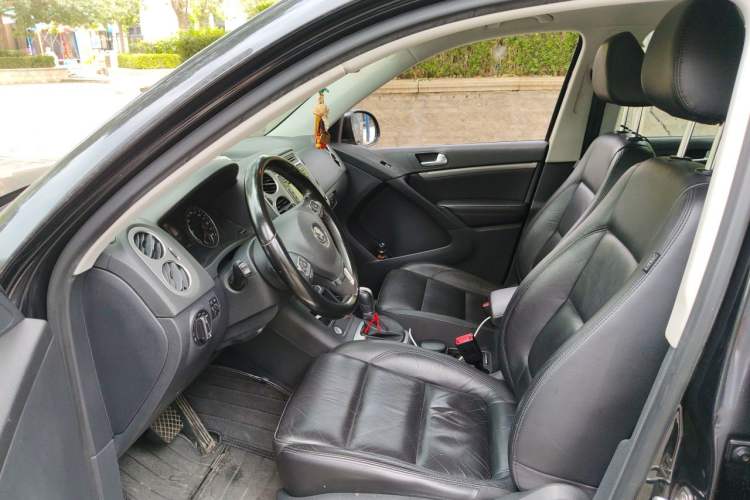 Used Volkswagen Tiguan 2015 1.8TSI Automatic Two-Wheel Drive Luxury Model Left Front Seat