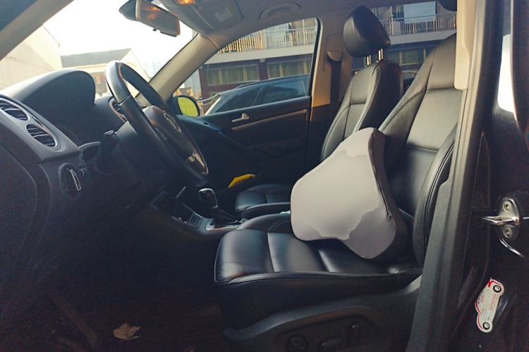 Used Volkswagen Tiguan 2015 1.8TSI Automatic Two-Wheel Drive Comfort Edition Left Front Seat