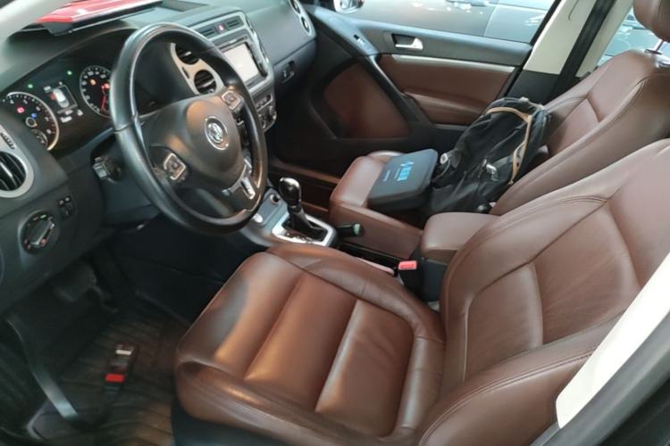 Used Volkswagen Tiguan 2015 1.8TSI Automatic Two-Wheel Drive Luxury Model Left Front Seat