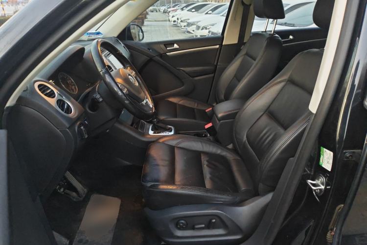 Used Volkswagen Tiguan 2015 1.8TSI Automatic Two-Wheel Drive Comfort Edition Left Front Seat