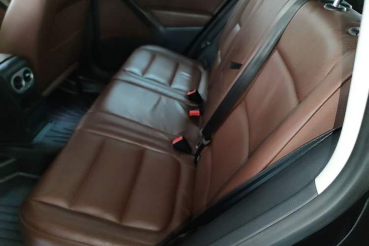 Used Volkswagen Tiguan 2015 1.8TSI Automatic Two-Wheel Drive Luxury Model Left Rear Seat
