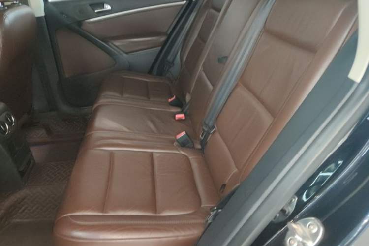 Used Volkswagen Tiguan 2015 1.8TSI Automatic Two-Wheel Drive Luxury Model Left Rear Seat
