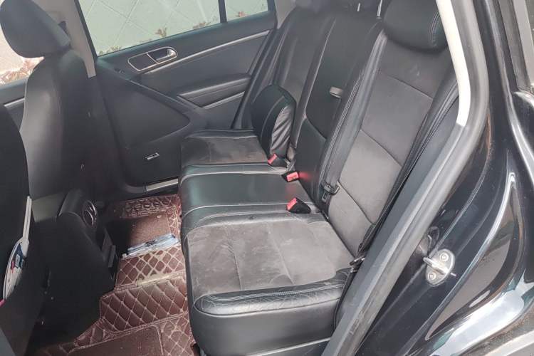 Used Volkswagen Tiguan 2015 2.0 TSI Automatic All-Wheel Drive Flagship Edition Left Rear Seat