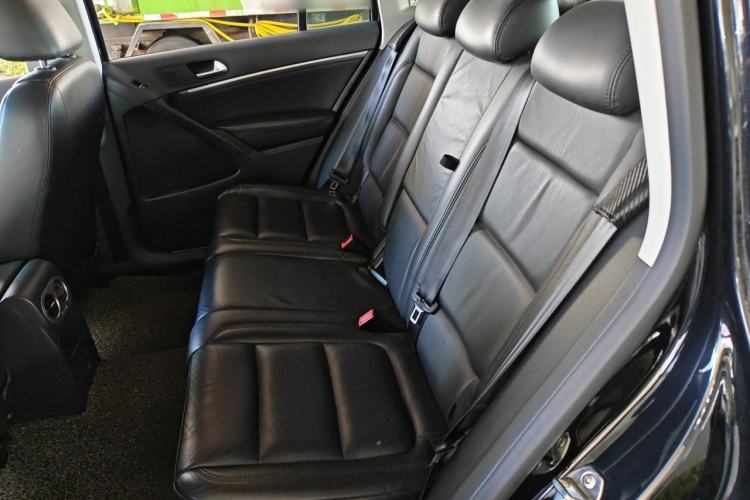 Used Volkswagen Tiguan 2015 1.8TSI Automatic Two-Wheel Drive Luxury Model Left Rear Seat