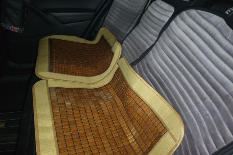 Used Volkswagen Tiguan 2015 1.8TSI Automatic Two-Wheel Drive Trend Edition Left Rear Seat