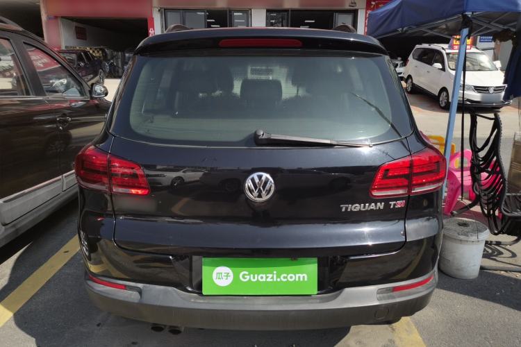 Used Volkswagen Tiguan 2015 1.8TSI Automatic Two-Wheel Drive Trend Edition Rear