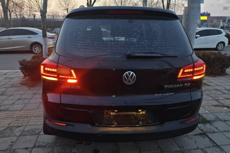 Used Volkswagen Tiguan 2015 1.8TSI Automatic Two-Wheel Drive Comfort Edition Rear