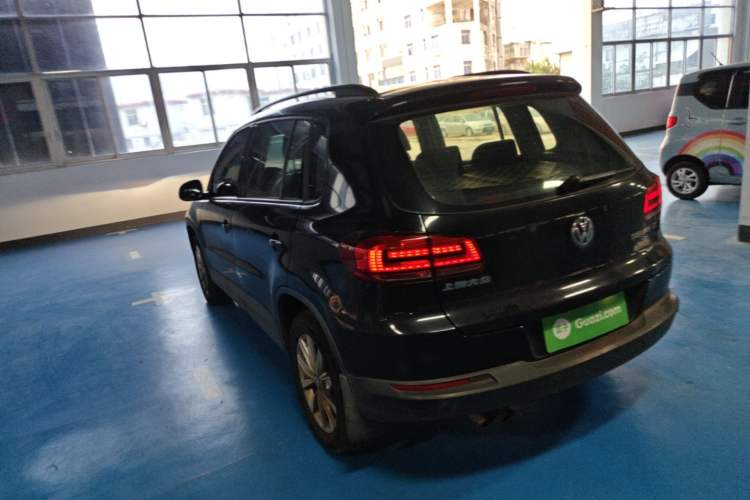 Used Volkswagen Tiguan 2015 1.8TSI Automatic Two-Wheel Drive Comfort Edition Rear Left 45 Deg