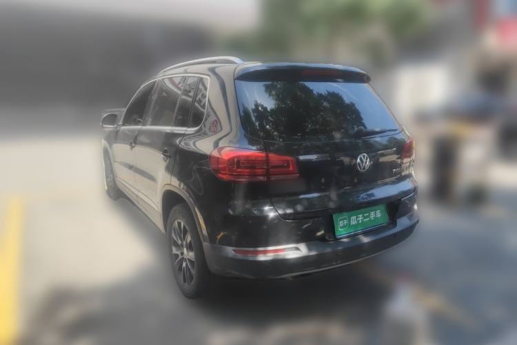 Used Volkswagen Tiguan 2015 1.8TSI Automatic Two-Wheel Drive Luxury Model Rear Left 45 Deg