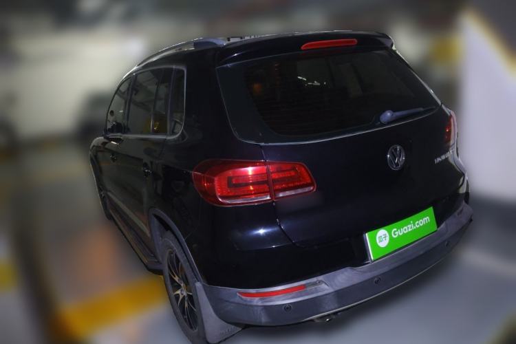 Used Volkswagen Tiguan 2015 1.8TSI Automatic Two-Wheel Drive Luxury Model Rear Left 45 Deg