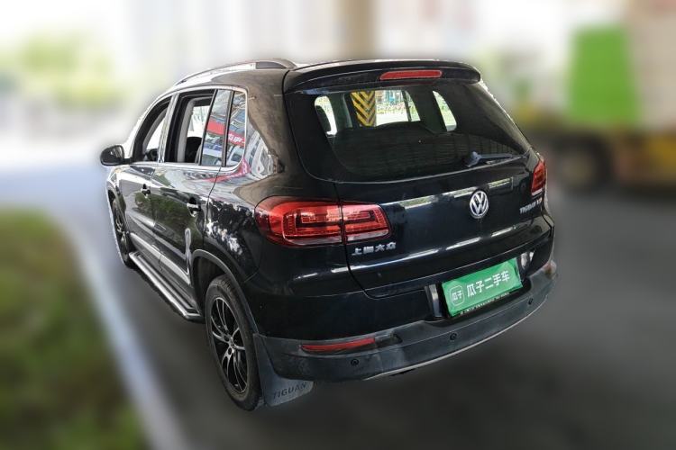 Used Volkswagen Tiguan 2015 1.8TSI Automatic Two-Wheel Drive Luxury Model Rear Left 45 Deg