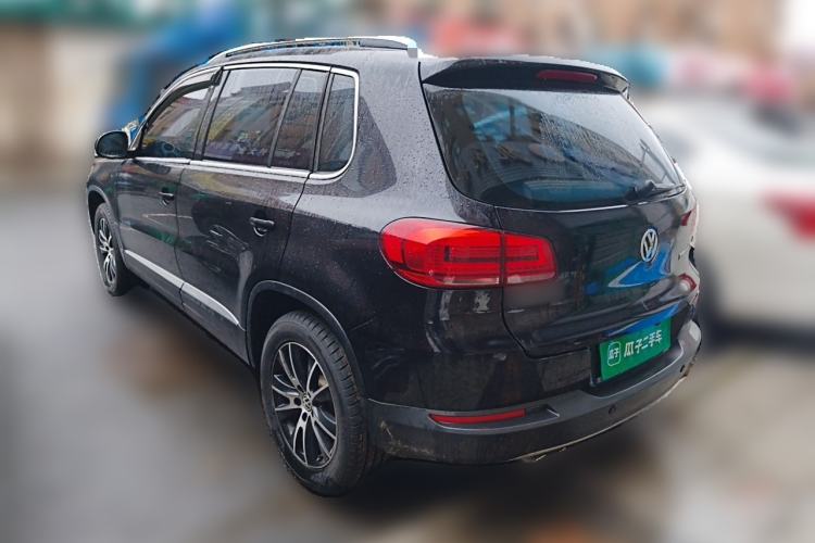 Used Volkswagen Tiguan 2015 1.8TSI Automatic Two-Wheel Drive Luxury Model Rear Left 45 Deg