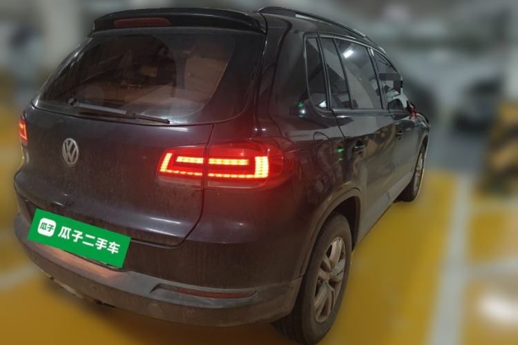 Used Volkswagen Tiguan 2015 1.8TSI Automatic Two-Wheel Drive Trend Edition Rear Right 45 Deg