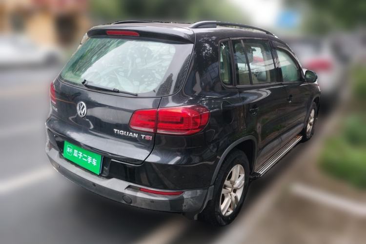 Used Volkswagen Tiguan 2015 1.8TSI Manual Two-Wheel Drive Fashion Edition Rear Right 45 Deg