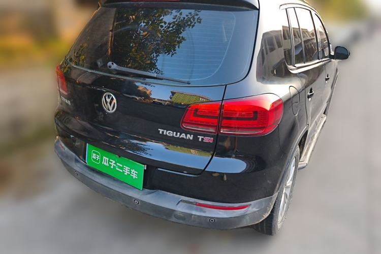 Used Volkswagen Tiguan 2015 1.8TSI Automatic Two-Wheel Drive Comfort Edition Rear Right 45 Deg