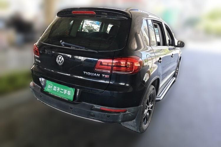 Used Volkswagen Tiguan 2015 1.8TSI Automatic Two-Wheel Drive Luxury Model Rear Right 45 Deg