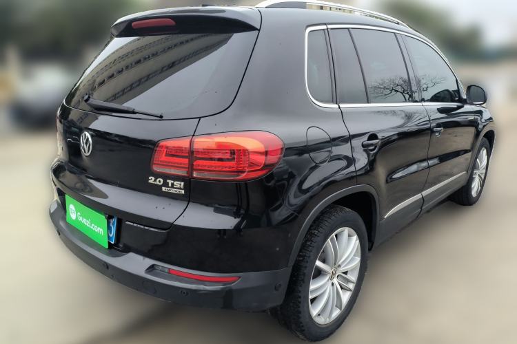 Used Volkswagen Tiguan 2015 2.0 TSI Comfort Edition Rear Right 45 Deg