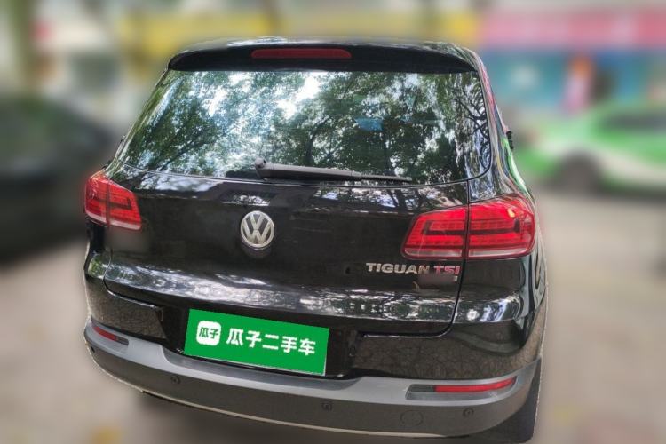 Used Volkswagen Tiguan 2015 2.0 TSI Automatic All-Wheel Drive Flagship Edition Rear