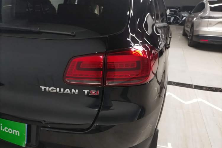 Used Volkswagen Tiguan 2015 1.8TSI Automatic Two-Wheel Drive Luxury Model Right Rear Taillight