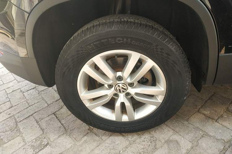 Used Volkswagen Tiguan 2015 1.8TSI Automatic Two-Wheel Drive Trend Edition Right Rear Wheel Hub