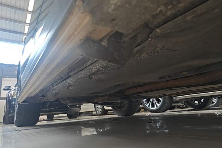 Used Volkswagen Tiguan 2015 1.8TSI Automatic Two-Wheel Drive Luxury Model Right Side Sill