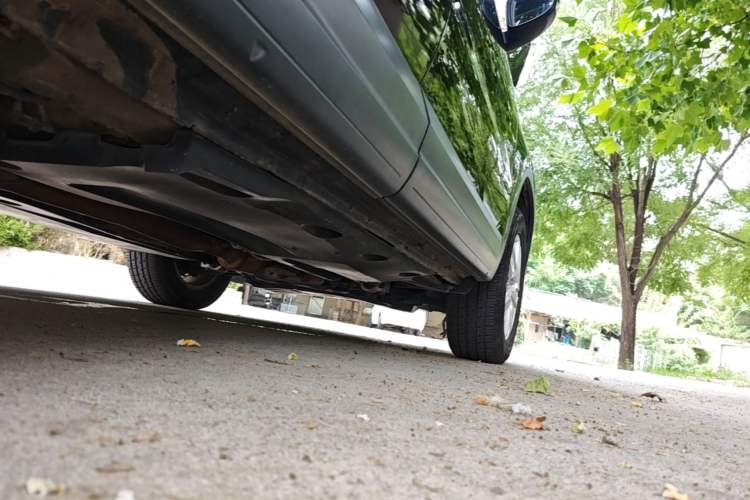 Used Volkswagen Tiguan 2015 1.8TSI Automatic Two-Wheel Drive Trend Edition Right Side Sill