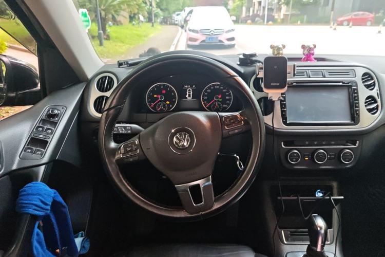 Used Volkswagen Tiguan 2015 1.8TSI Automatic Two-Wheel Drive Comfort Edition Steering Wheel