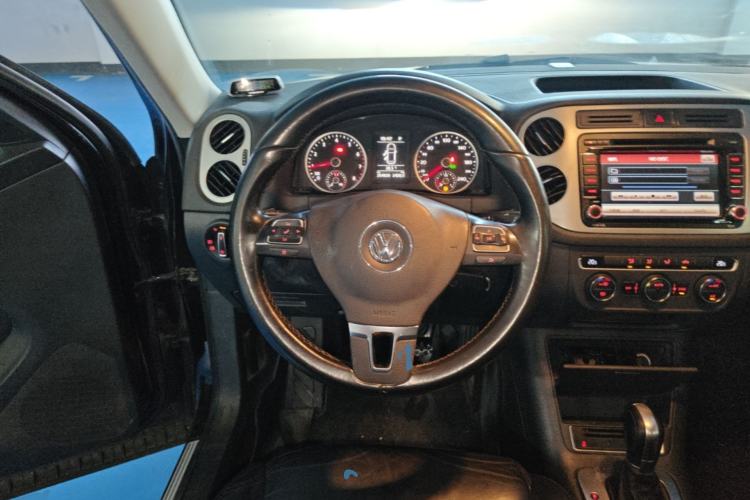Used Volkswagen Tiguan 2015 1.8TSI Automatic Two-Wheel Drive Comfort Edition Steering Wheel