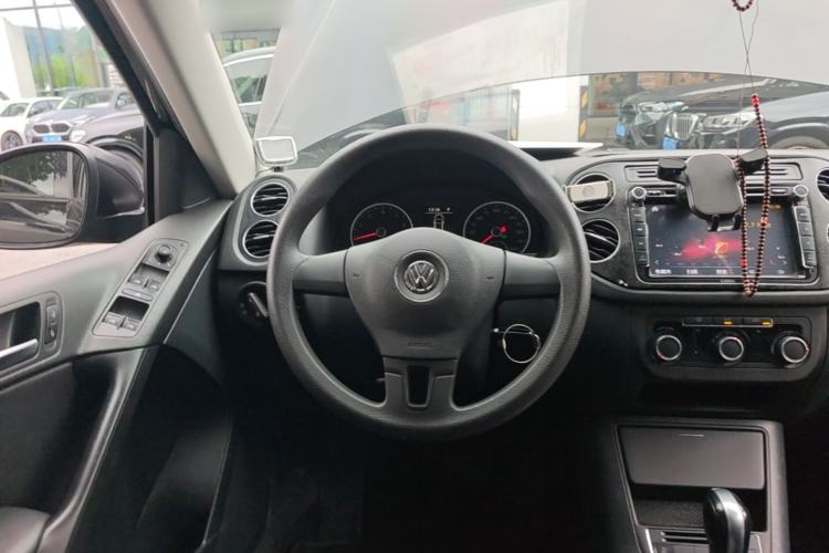 Used Volkswagen Tiguan 2015 1.8TSI Automatic Two-Wheel Drive Trend Edition Steering Wheel
