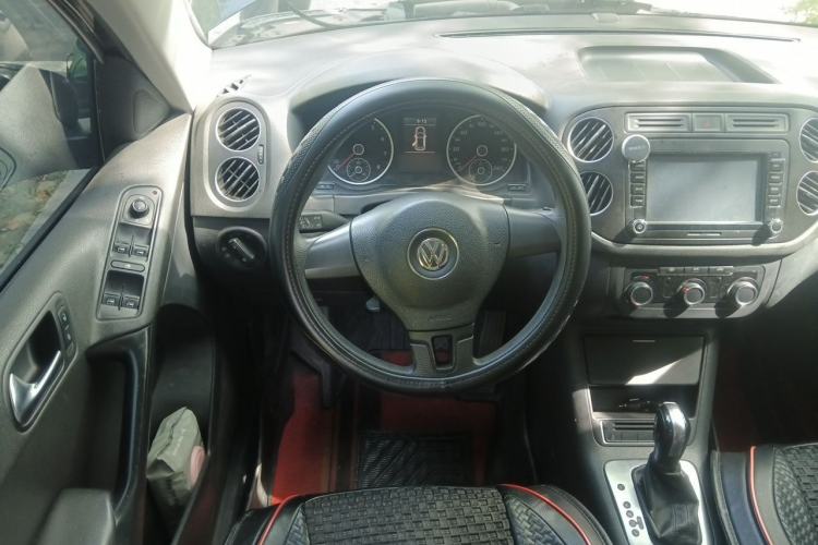 Used Volkswagen Tiguan 2015 1.8TSI Automatic Two-Wheel Drive Trend Edition Steering Wheel