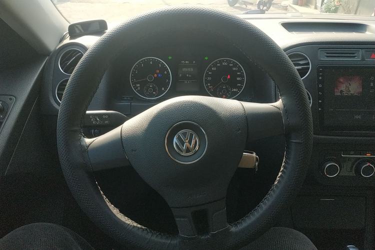 Used Volkswagen Tiguan 2015 1.8TSI Automatic Two-Wheel Drive Trend Edition Steering Wheel