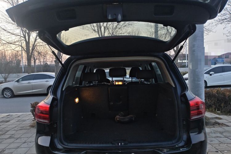 Used Volkswagen Tiguan 2015 1.8TSI Automatic Two-Wheel Drive Comfort Edition Trunk