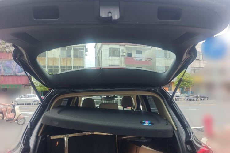 Used Volkswagen Tiguan 2015 1.8TSI Automatic Two-Wheel Drive Comfort Edition Trunk