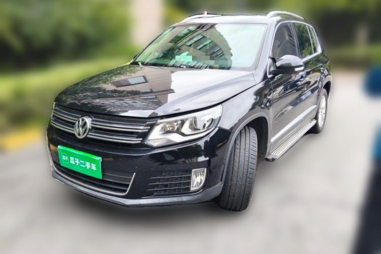 Used Volkswagen Tiguan 2015 1.8TSI Automatic Two-Wheel Drive Luxury Model Guazi used car, China used car export, Used car for sale, Used  cars, Cheapest cars for sale