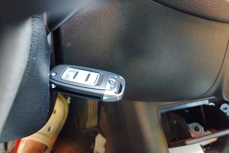 Used Volkswagen Tiguan 2015 1.8TSI Automatic Two-Wheel Drive Comfort Edition Vehicle Key