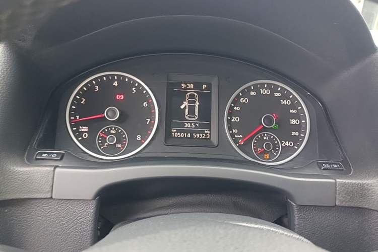 Used Volkswagen Tiguan 2015 1.8TSI Automatic Two-Wheel Drive Comfort Edition Instrument Cluster