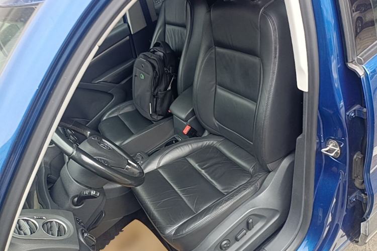 Used Volkswagen Tiguan 2015 1.8TSI Automatic Two-Wheel Drive Comfort Edition Left Front Seat