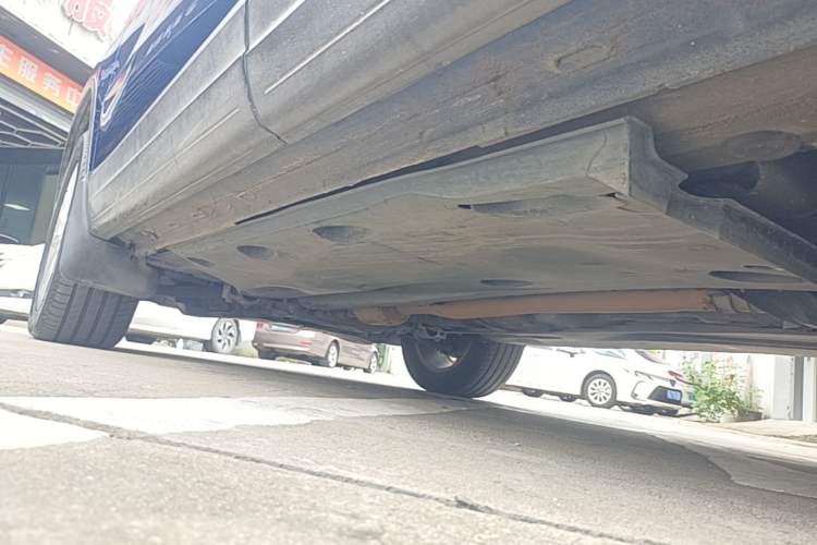 Used Volkswagen Tiguan 2015 1.8TSI Automatic Two-Wheel Drive Comfort Edition Left Side Sill