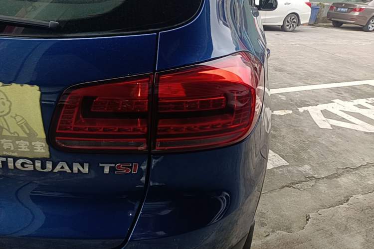 Used Volkswagen Tiguan 2015 1.8TSI Automatic Two-Wheel Drive Comfort Edition Right Rear Taillight