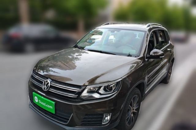 Volkswagen Tiguan 2015 1.8TSI Automatic Two-Wheel Drive Luxury Model d’occasion