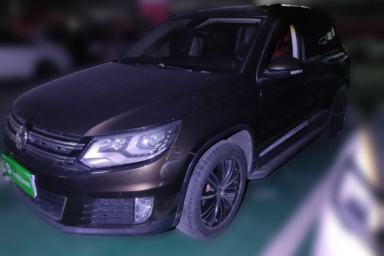 Used Volkswagen Tiguan 2015 2.0 TSI Automatic All-Wheel Drive Flagship Edition