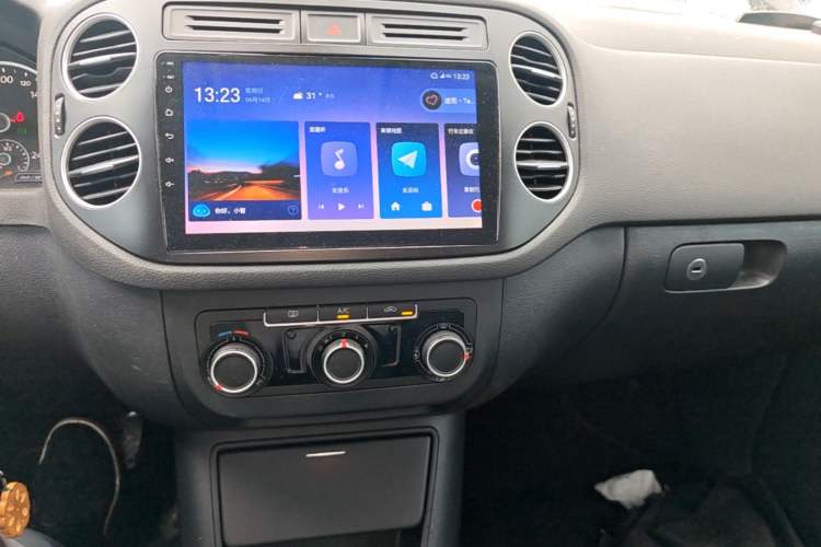Used Volkswagen Tiguan 2015 1.8TSI Automatic Two-Wheel Drive Trend Edition Audio And AC Panel