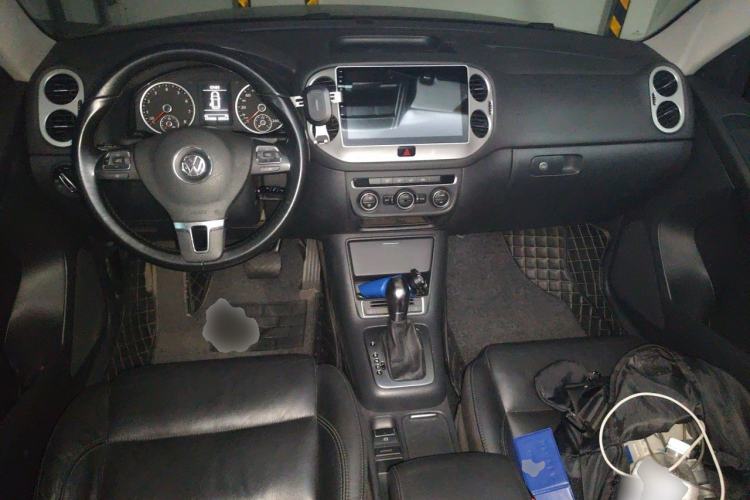Used Volkswagen Tiguan 2015 1.8TSI Automatic Two-Wheel Drive Comfort Edition Center Console