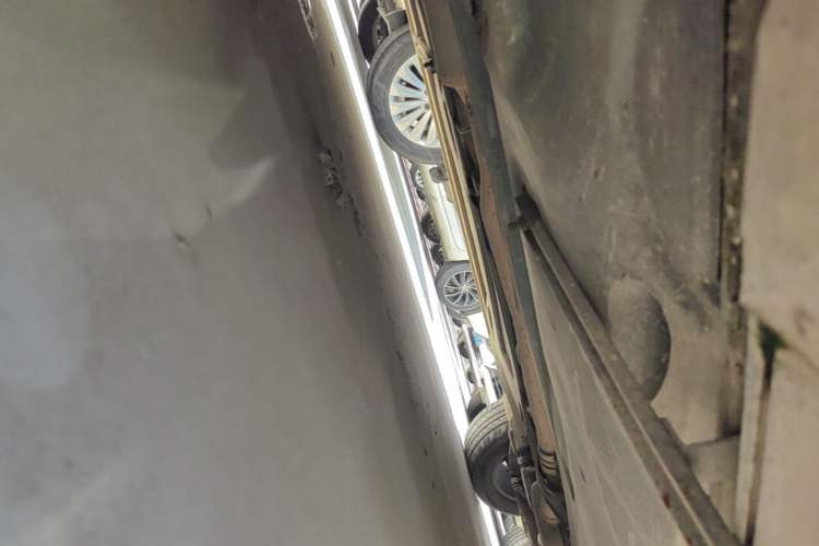 Used Volkswagen Tiguan 2015 1.8TSI Automatic Two-Wheel Drive Comfort Edition Chassis Front Left