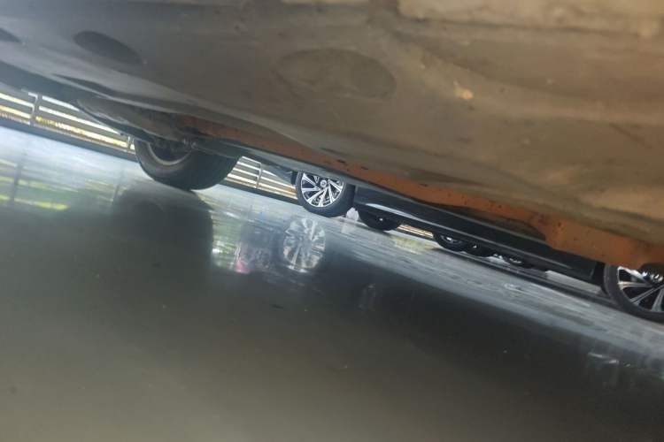 Used Volkswagen Tiguan 2015 1.8TSI Automatic Two-Wheel Drive Luxury Model Chassis Front Right
