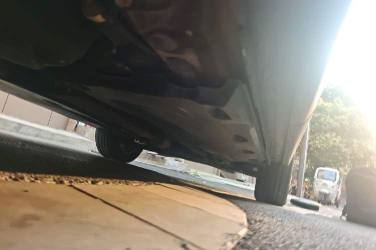 Used Volkswagen Tiguan 2015 1.8TSI Automatic Two-Wheel Drive Comfort Edition Chassis Rear Right