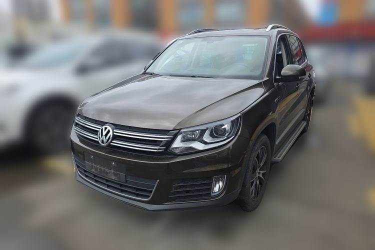 Used Volkswagen Tiguan 2015 1.8TSI Automatic Two-Wheel Drive Luxury Model Guazi used car, China used car export, Used car for sale, Used cars, Cheapest cars for sale
