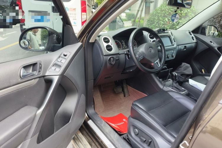 Used Volkswagen Tiguan 2015 1.8TSI Automatic Two-Wheel Drive Comfort Edition Driver Seat